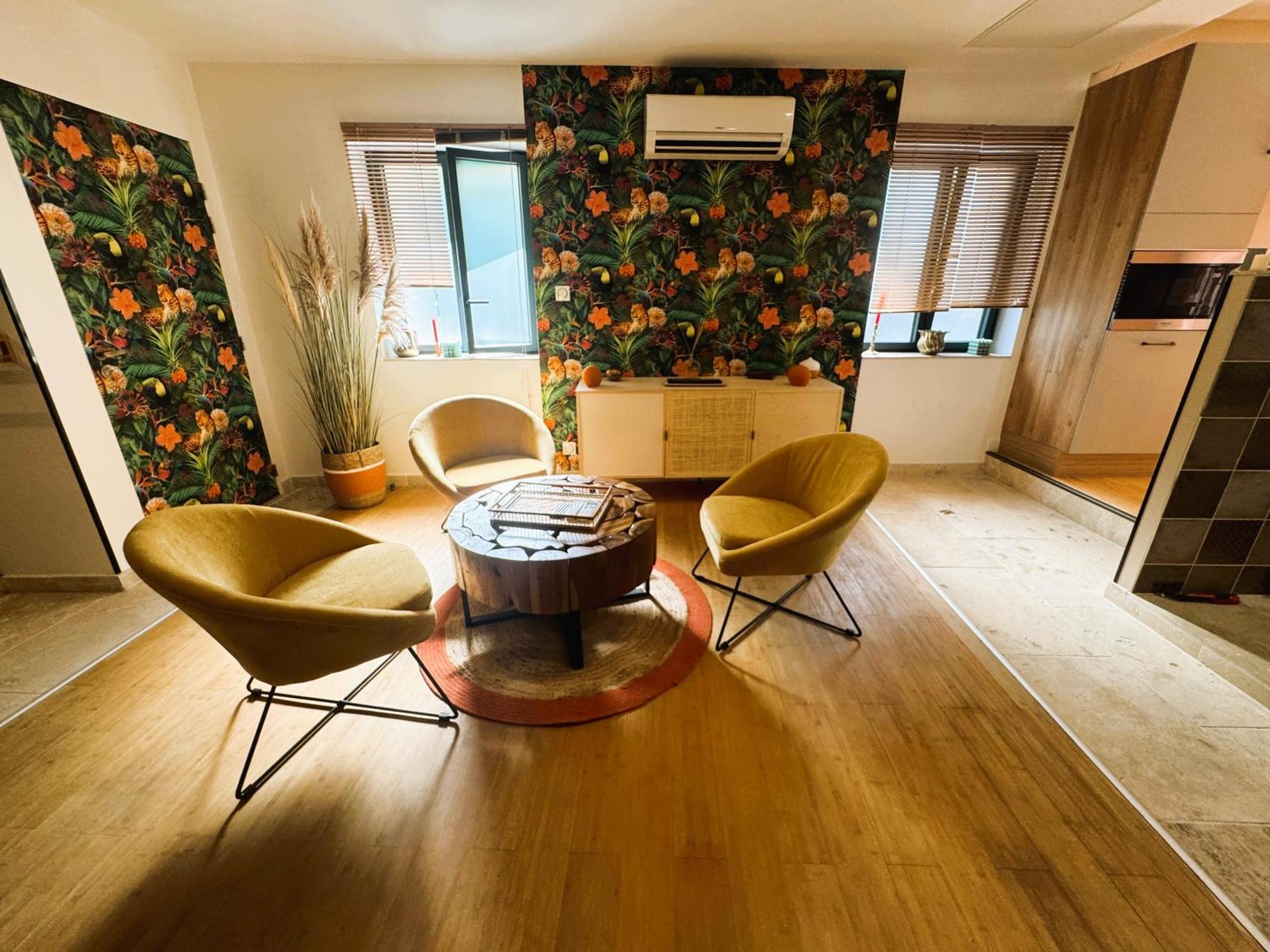 Le Dix - Classic Room - Vallabrix Proche Uzes Exterior photo